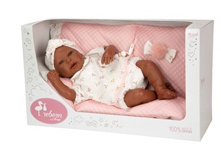 Muñeca reborn Arias 45cm Sasha Mulata Con Cojin la casita de dumbo