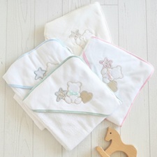Licencias y Merchandise original CAPA DE BAÑO PARA BEBE. OSO ESTRELLA LA CASITA DE DUMBO