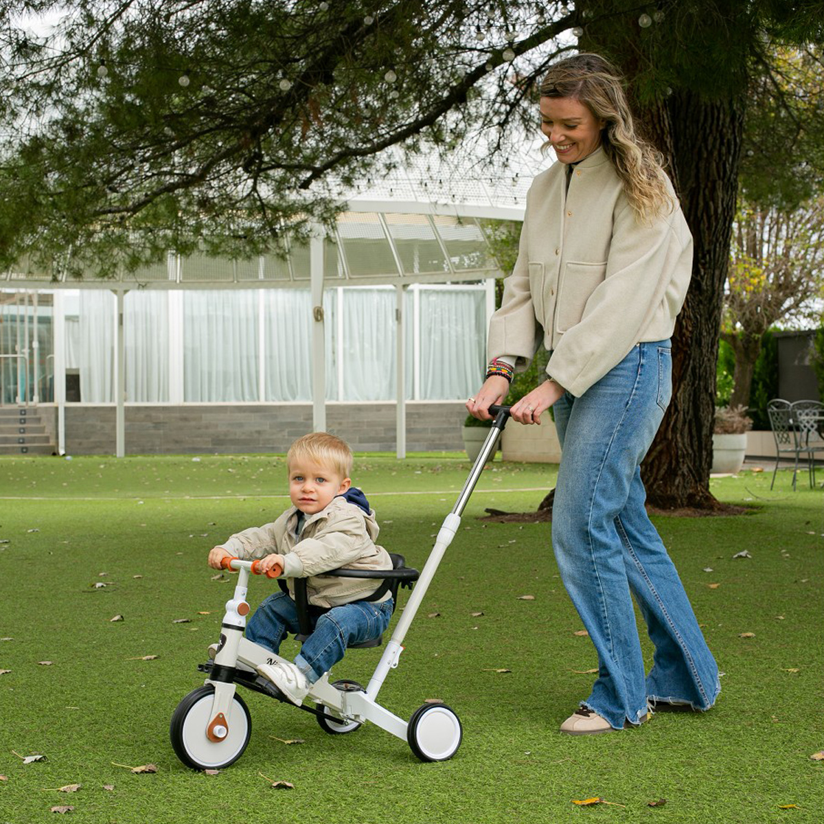 Triciclo Multifuncional 5 En 1 Beige Interbaby TRICI02-05 Triciclo Multifuncional 5 En 1 Beige Interbaby TRICI02-05 la casita de dumbo